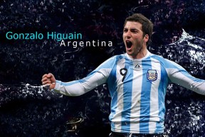 巴黎圣日耳曼前锋状态神勇，成为焦点人物，巴黎圣日耳曼的前锋有谁