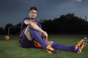 扎马莱克中场核心伤愈复出，助力球队冲击冠军，扎克莱罗